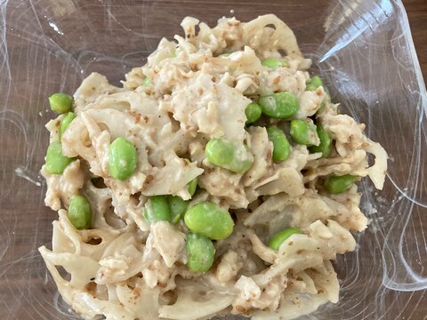 レンジで簡単！れんこんと枝豆とサラダチキンのサラダ